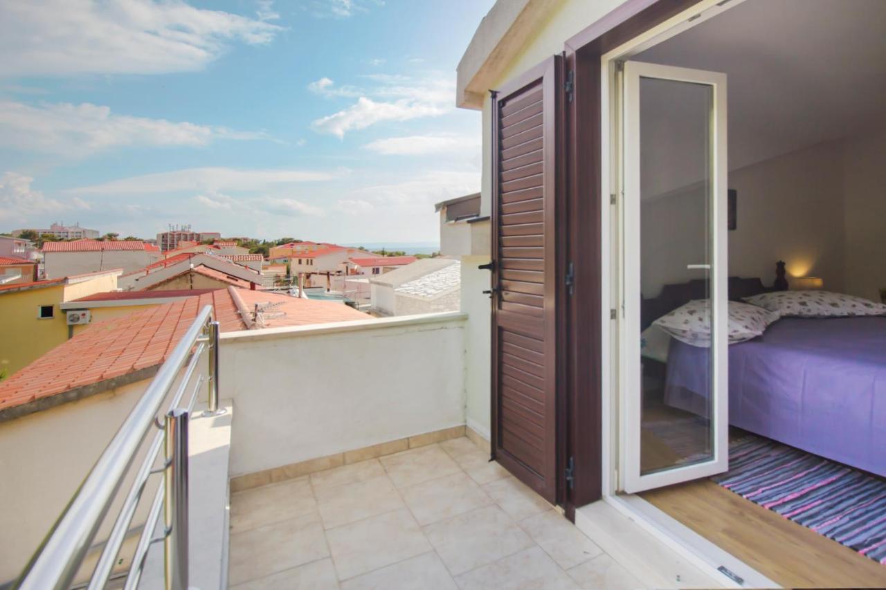 شقة House Kvin Baška Voda المظهر الخارجي الصورة