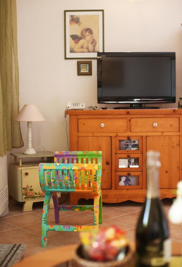 شقة House Kvin Baška Voda المظهر الخارجي الصورة